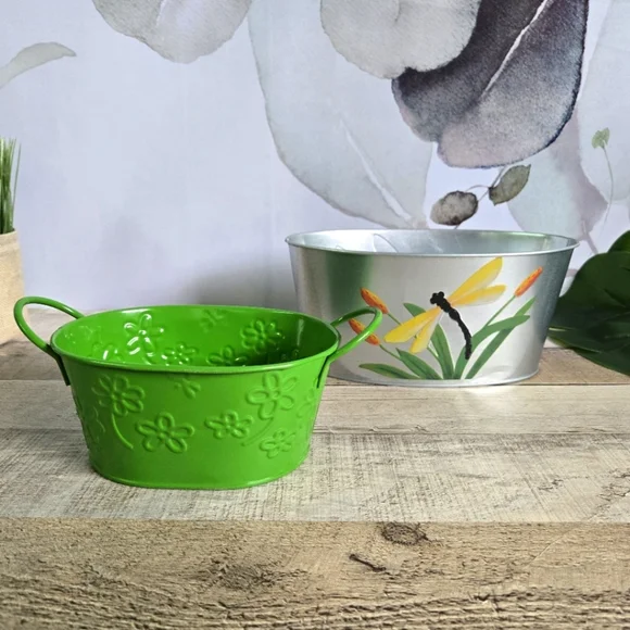 Metal Planters Set - Picture 3 of 13